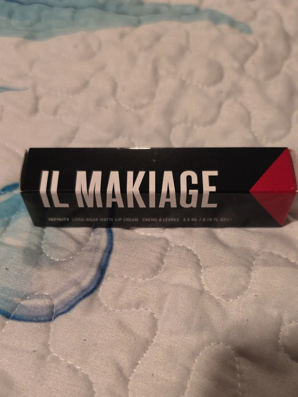 IL MAKIAGE Matte Lip Cream in Deep Red